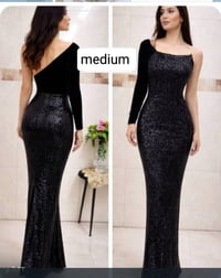 فساتين • بشتات • ملابس أطفال