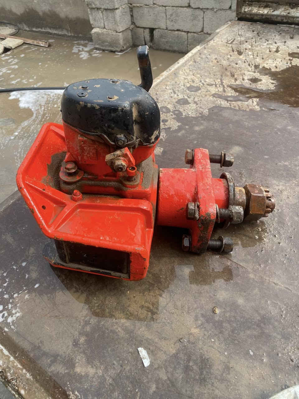 هوك ساحب جدآ نضيف السعر 800 ***********
