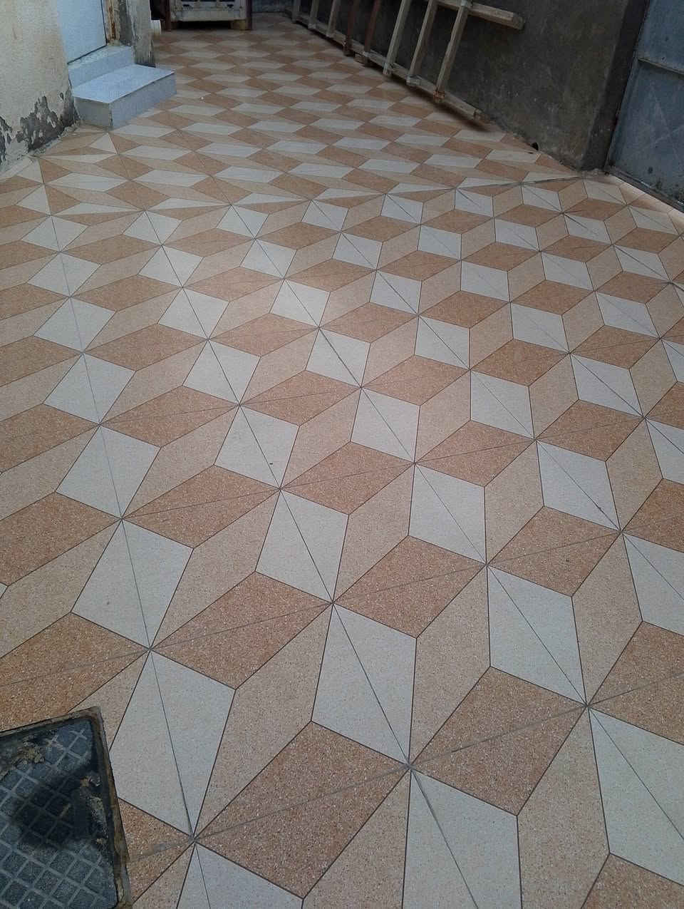 بيت زراعي للبيع في ناحيةاورازيدينا وفيه قرب مدرسة صفي الدين نهاية الشارع التبليط البناء ابلوك شمال المساحه170متر غرفتي نوم وصال ومطبخ حمام خارجي وداخلي استقبال نقص بيتونه ودرج معه وصل بلديه ومجاري ثقيل وكيبل ضوءي وجيع الخدمات الاتصال على الرقم ***********واتساب اتصال فقط
