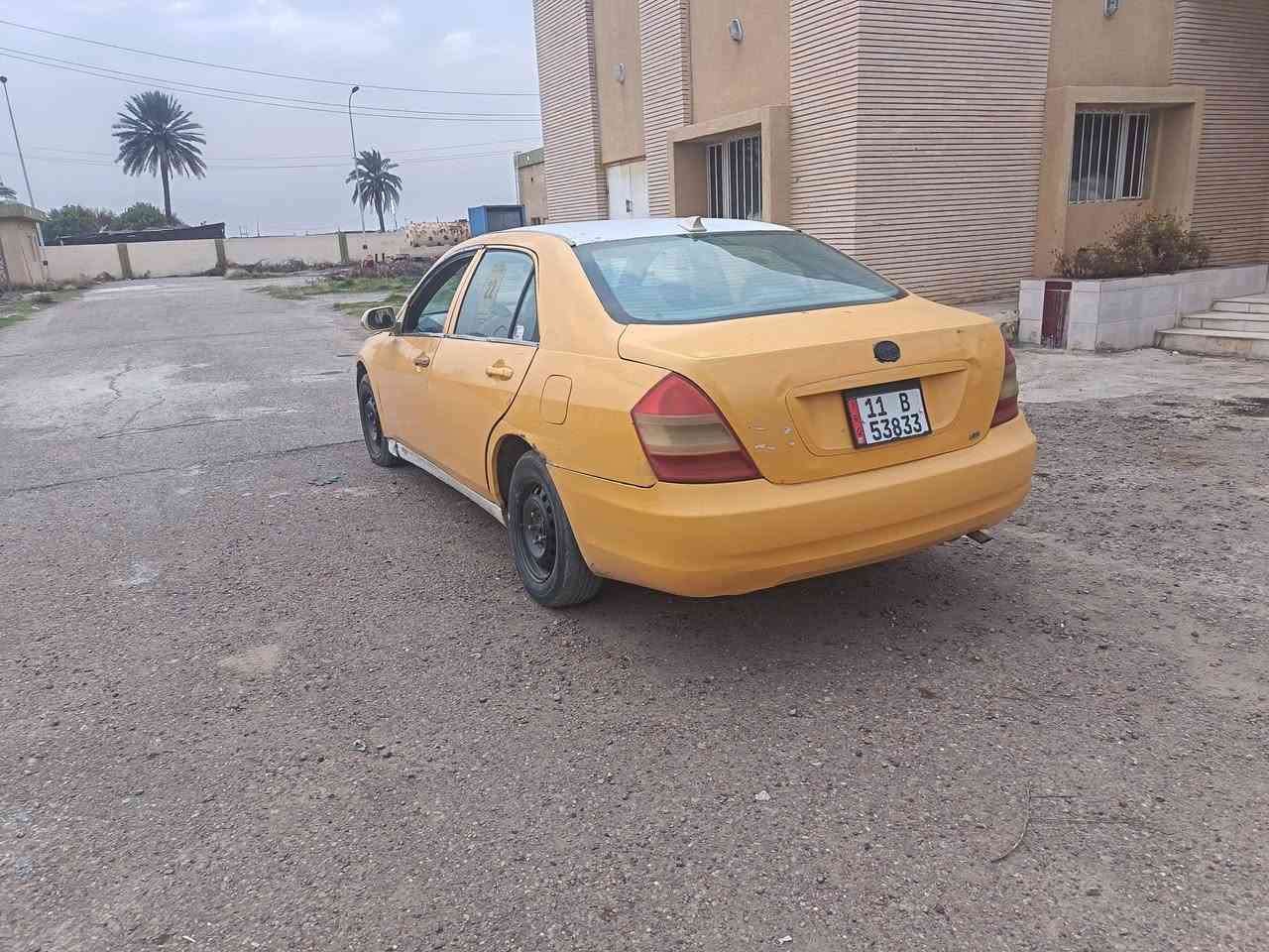 سلام عليكم للبيع بيوايدي موديل ١١ جاهزه محرك كير صدر تبريد خير من الله رقم جديد دولي مصفره من كلشي مكاني بلد ***********
