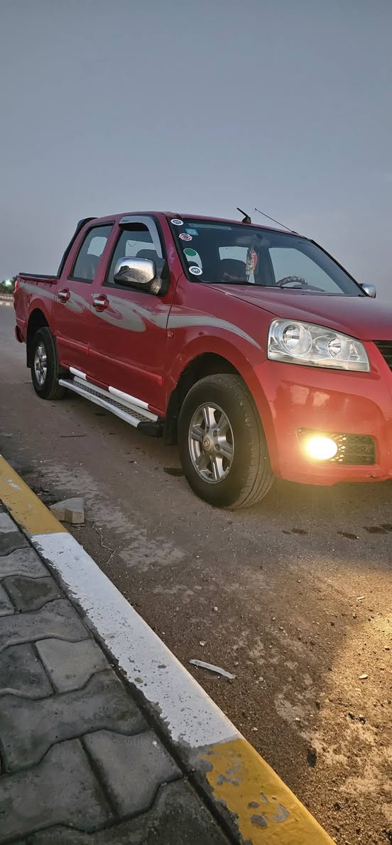 سلام عليكم موجوده سياره كريت ويل موديل 15رقم واسط انكليزي بسمي تحويل ثاني يوم مكفوله تخم تاير كهربايات حساسات كلها شغاله 
لاتصال ***********
***********
