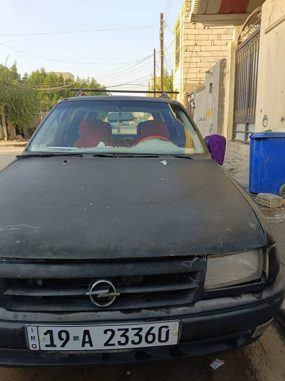 سلام عليكم 
اوبل استرا استيشن موديل 1993 شغاله السياره وتمشي   محرك حجم 16 مكينه تبخر وتنقص قليل كير عادي كهربائيات شغاله غرفته نضيفه رقم كربلاء الدولي الجديد بسمي مكاني النجف سعرها 28 وبيها مجال قليل استفسار اتصل ‏‪***********‬‏
