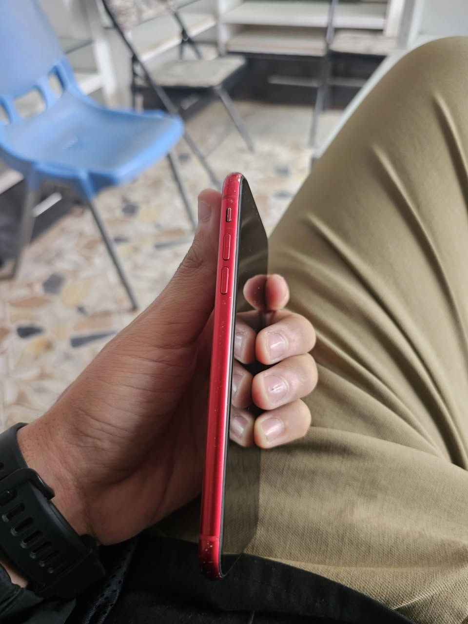 ايفون ١١ 
ذاكره ١٢٨
بطاريه ١٠٠ جديدة 
شاشه بلاديه 
السعر ١٩٠ قفل من الأخير 
بابل جبله 
***********
