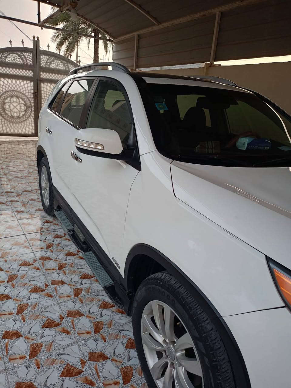 سورنتو موديل 2010  ، سبعه راكب كويتي فول السعر 150 وبيه مجال، العنوان الانبار رمادي، بيه 3 قطع صبغ رش بدون معجون،، رقم ***********
