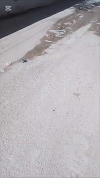 بيت للبيع 122م في المناذرة حي الزهراء قرب الشارع العام وجها على الروضه...