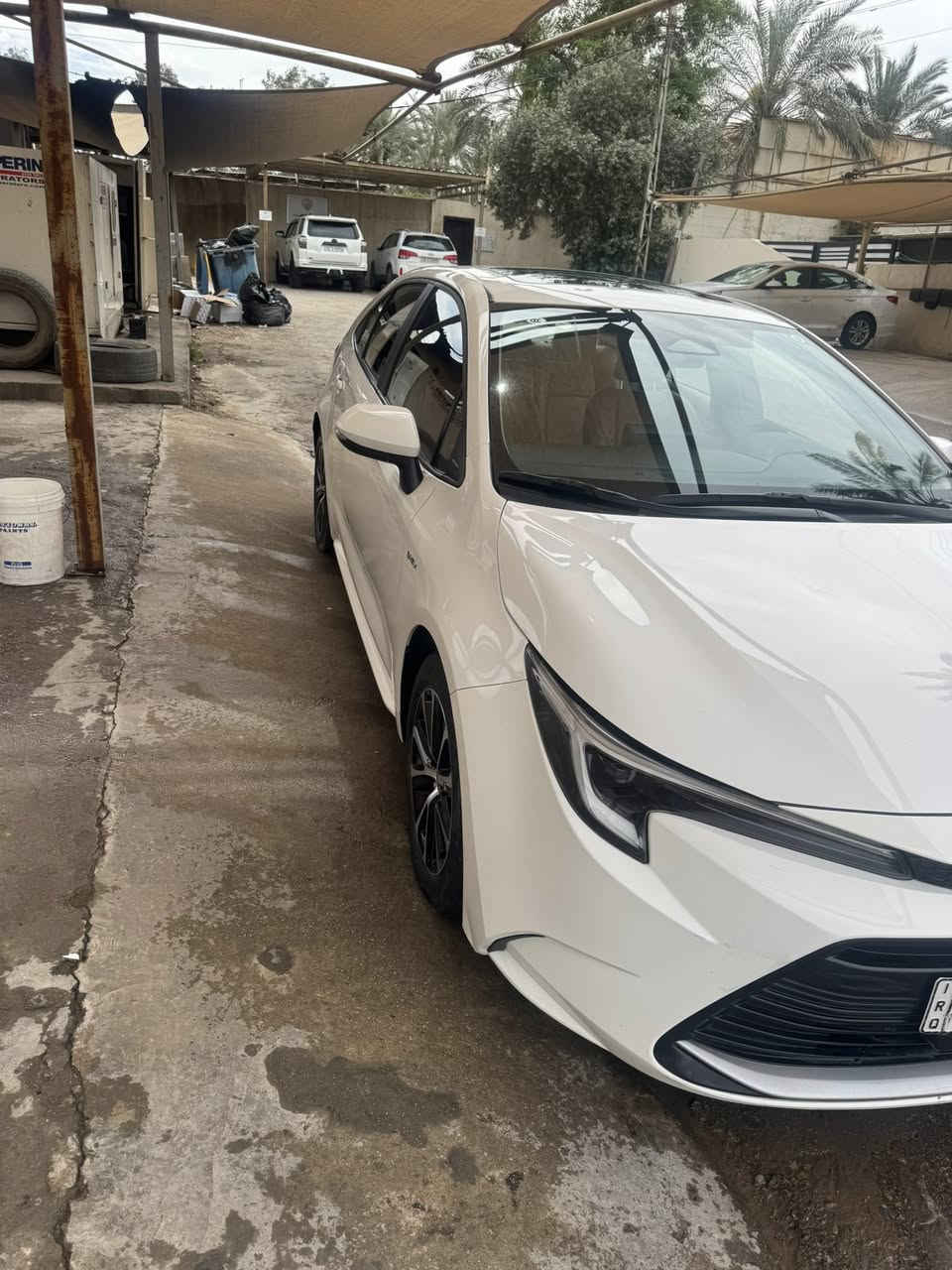 السلام عليكم كورلا موديل 24 ماشيه 33 الف فول مواصفات داخل جلد والارضيه هم مسويها جلد السعر 142 وبيها مجال حك الجيه مكاني بغداد شرط التحويل الاتصال ***********
