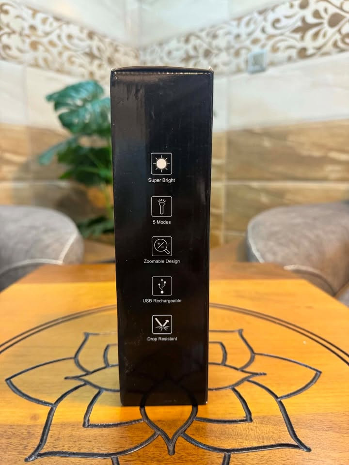 السلام عليكم
لايت ماركة شحن تايب سي مع منفذ usb جديد ما مستخدم مع بطارية حجم كبيرة سعة 5000 مع عدة ملحقات مع لايت صغير 
انطونا بي سعر وبالعافية 🌹


**إذا كنت صاحب هذا الإعلان وتريد حذفه لأي سبب، رجاءا أرسل رسالة إلى الدعم الفني**