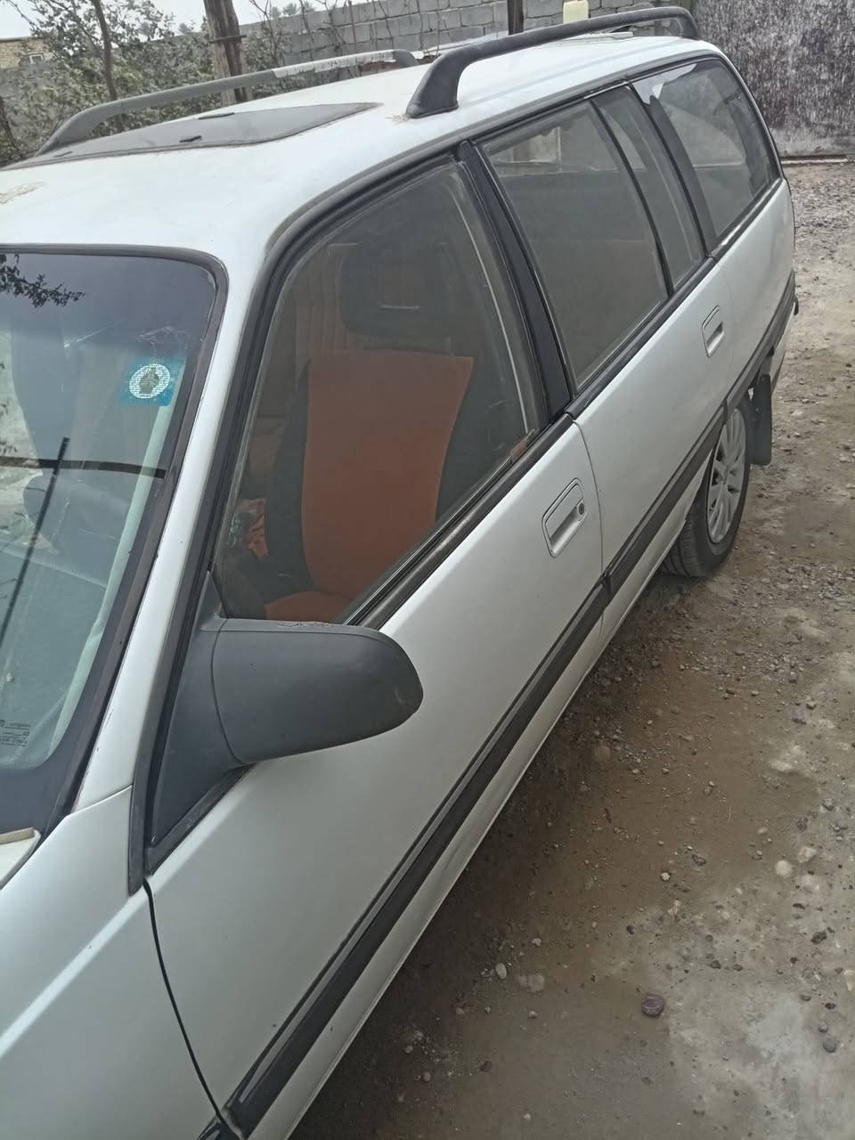 سلام عليكم للبيع اوميكا ستيشن بلادي بدون صبغ ولاطخه ولاخياس كهبايات بلادي محرك ٢٤كير عادي محرك بيه صوت بل بطاله مال كمشفت سيارة خير من الله تخم تاير السعر ٤٠ وبيه مجال مكان بغداد رقم نينوى انكليزي بسمي شرط تحويل عنوان سياره بغداد ابو غريب
استفسار تصال *********** واتساب
***********
