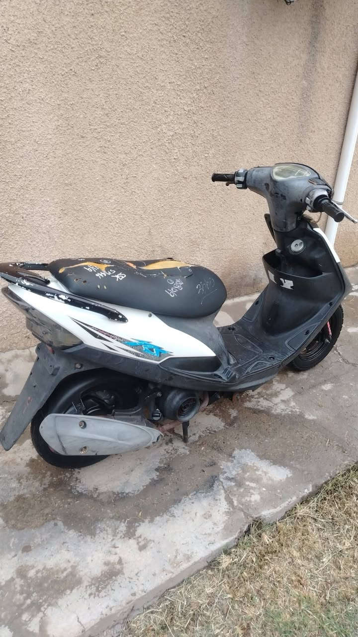 سلام عليكم عدلة بلادية من طول للطول دراجة برغي ممفتوح بيهة السعر 750 وبيهة مجال بسيط للشراي
*********** الدورة حي الصحة
