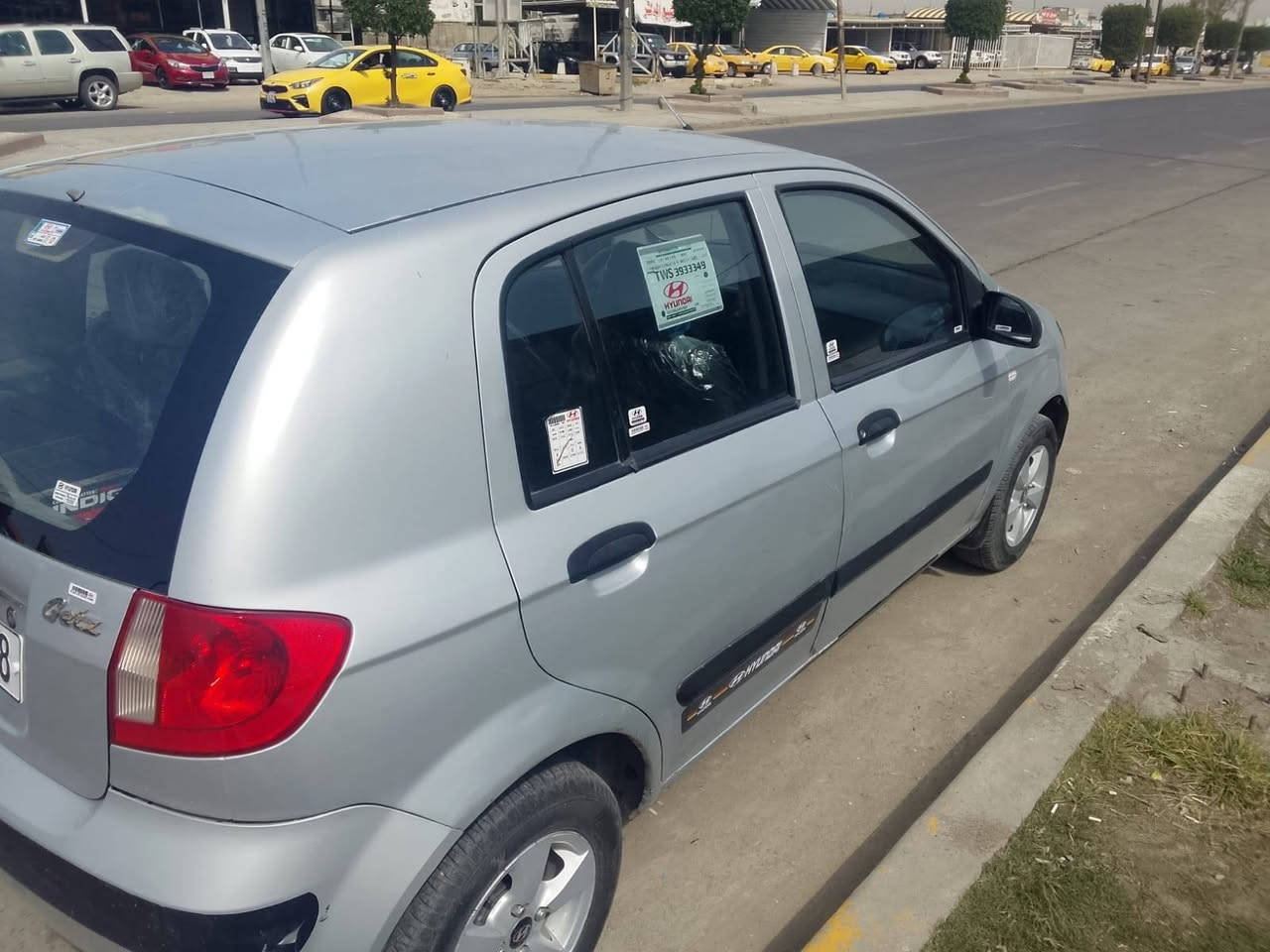 السلام عليكم هونداي جيتز مكفوله كفاله عامه مكينه كير صدر تبريد كله مكفوله كفاله عامه تخم تايركفاله مداور ثاني يوم العنوان شارع الفلاح الرقم *********** السعر ٥٠ مديل ٢٠٠٨
