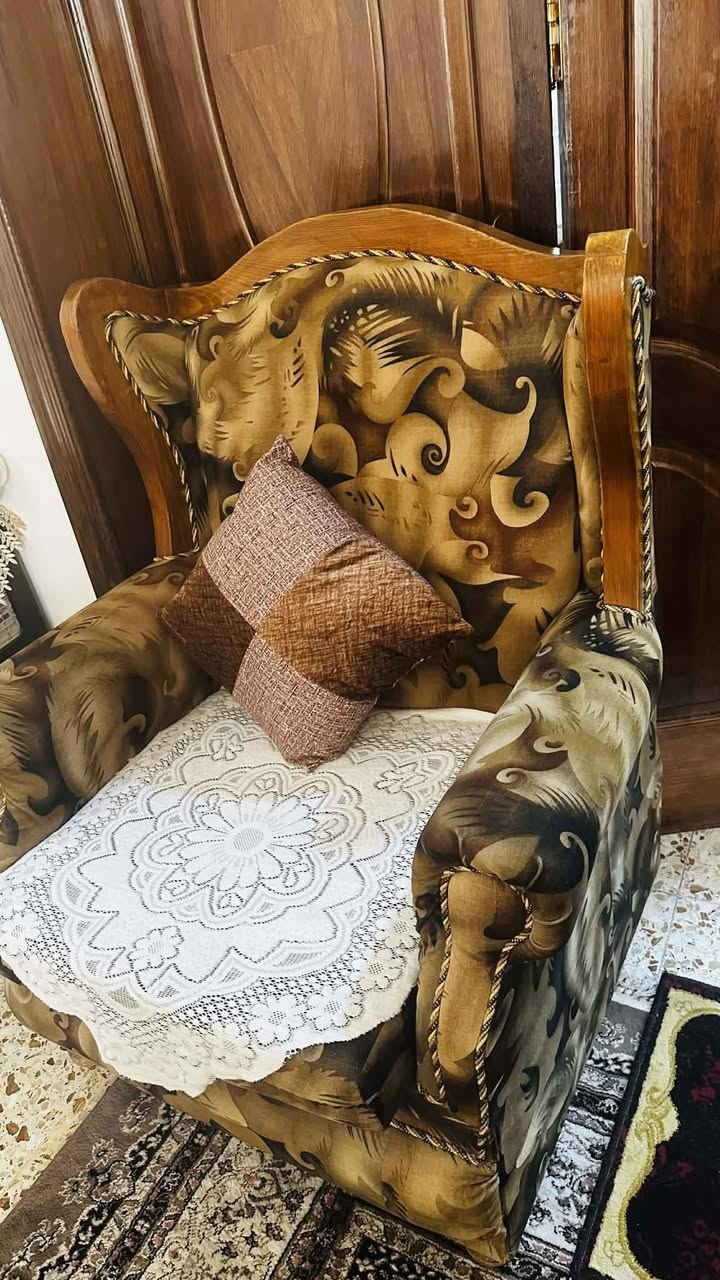 تخم كلش نضيف تسكام وثكيل
مكانه بابل حله حي الصحه
١٠ مقاعد
السعر مليون وبي مجال
@المتابعين
#بابل #اكسبلور#جميع #فولو


**إذا كنت صاحب هذا الإعلان وتريد حذفه لأي سبب، رجاءا أرسل رسالة إلى الدعم الفني**