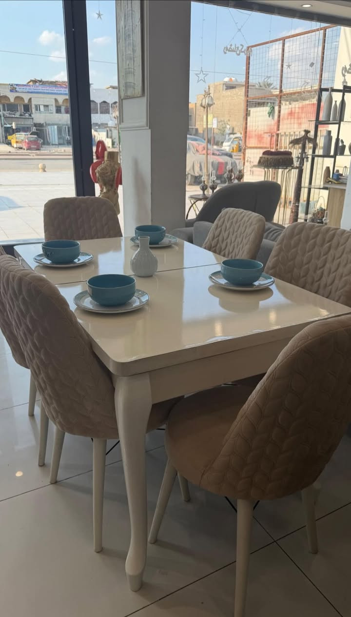 عندي هذا ميز طعام 6 كراسي بآله نظيف جدا سعره 350 ينفتح يتصغر و يتكبر


**إذا كنت صاحب هذا الإعلان وتريد حذفه لأي سبب، رجاءا أرسل رسالة إلى الدعم الفني**