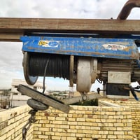 وانج تصعيد كافه مواد البناء كهرباي ايطالي لبيع واهذه رقمي وانه خادم077...