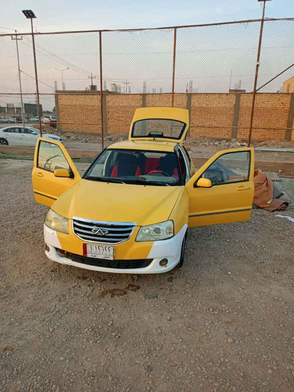 شيري كوين 2014 السياره مكفوله كفاله عامه   تخم تاير جديد حداديه وكير  ومكينه شرط تبريد وي السويج 
رقم مثنئ مداور ثاني يوم  للاستفسار اتصال علئ الرقم ***********
