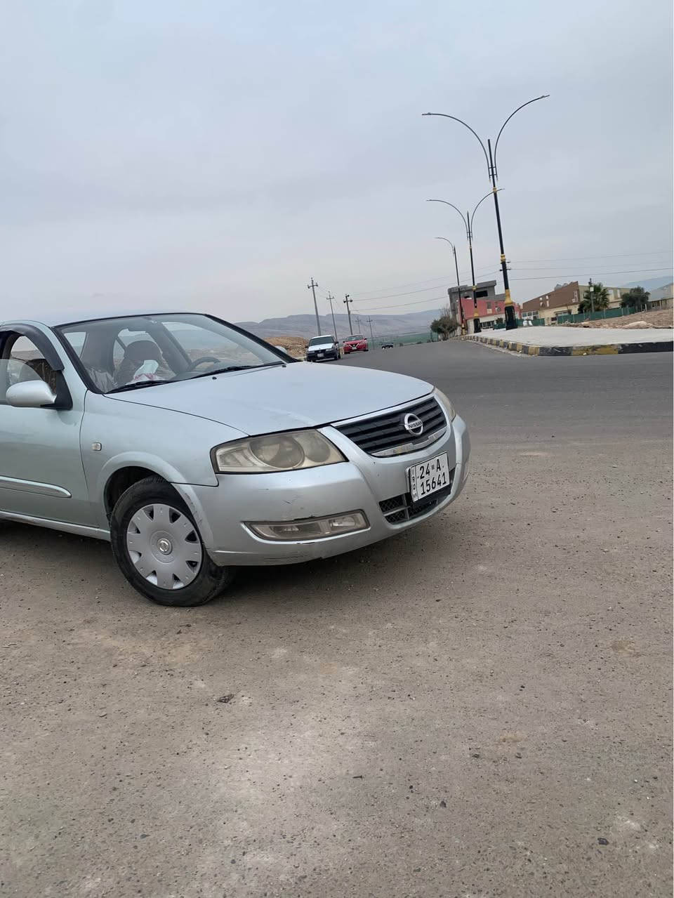 نيسان صني 2007 
قطعة وحدة جاملغ امامي صبغ بدون دواخل 
سيارة بأسمي شرط تحويل او وكالة سنوية لحد نهاية 2028 كير ومحرك شرط سعر 85 ومجال للشراي
 غرامة نص ورقه ينزل من سعر مكان دهوك دوميز 
بيع نقد فقط بي كوبون بانزين 🏷️
سيارة جاهزة 

*********** 
واتس اب *********** دهوك, العراق
