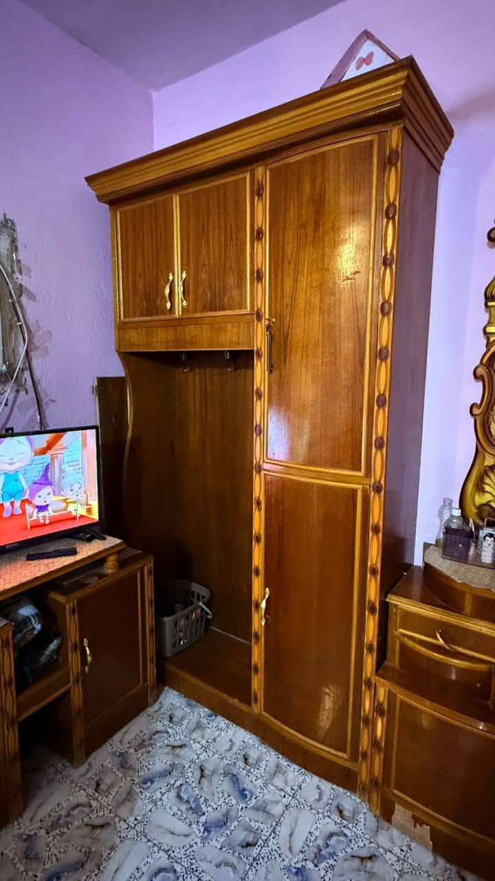 السلام عليكم غرفة نوم مستخدمه للبيع المكان الحمدانيه الثاني السعر 800وبيها مجال الرقم ***********꧁***********
꧂
