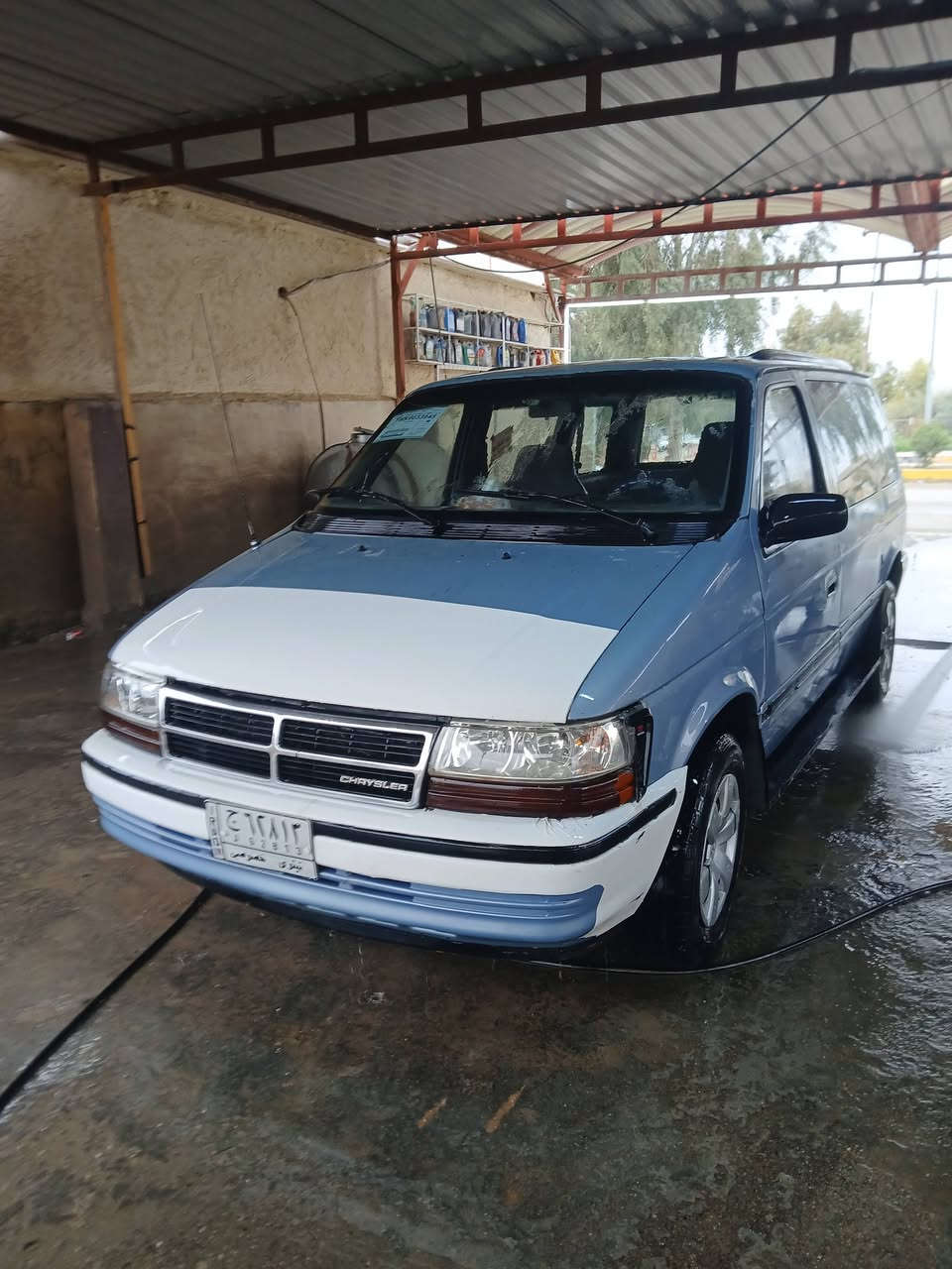 سلام عليكم كلايزر موديل ٩٣رقم  دولي نينوى كابون بنزين بيها نضافه فول السعر ٣٥  رقم *********** العنوان تلعفر
