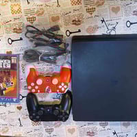 بلي 4 سلم اونلاين نظام 13.2 الجهاز نظيف حتى الكارتونة موجودة ويا جوستك...