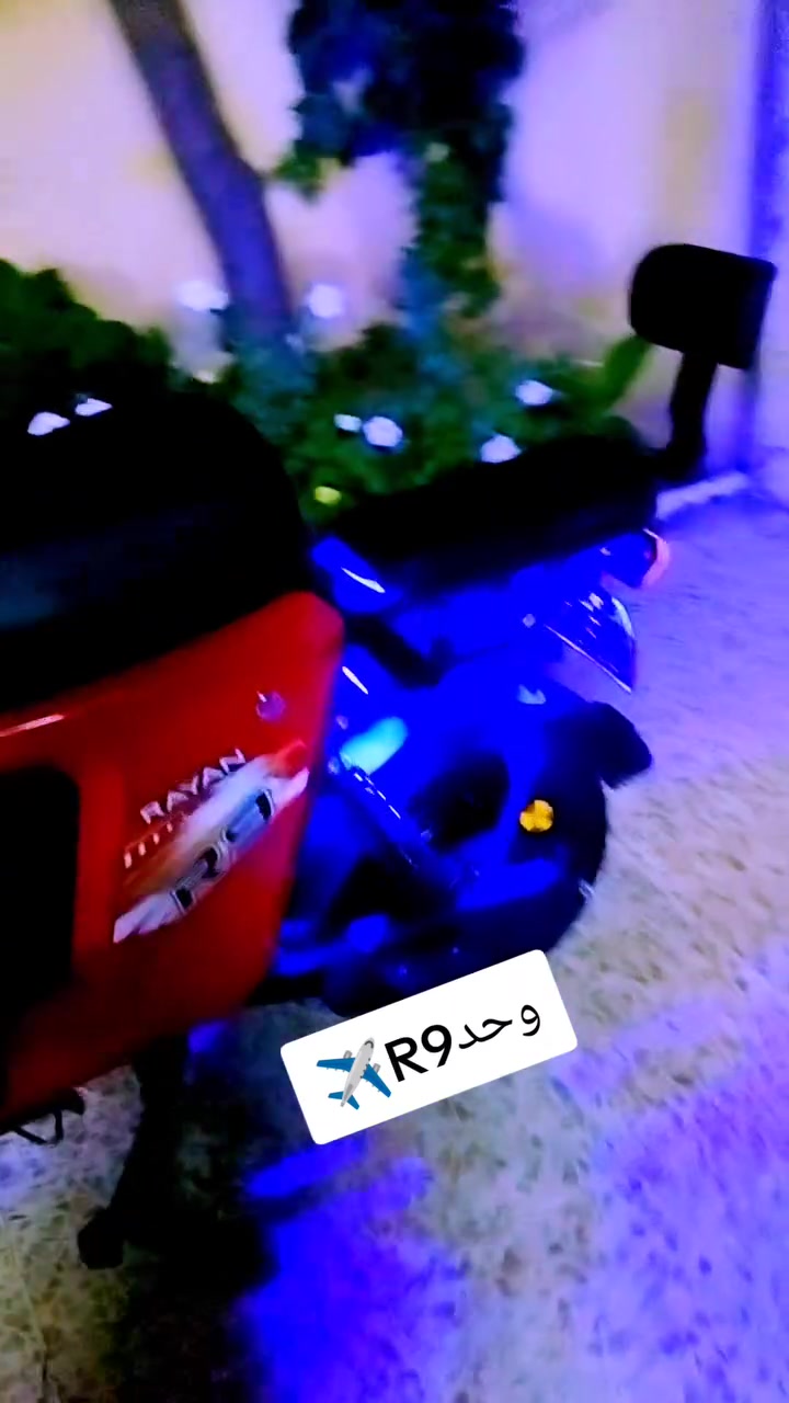 سلام عليكم ورحمه الله 
درجه ر9للبيع درجه حيل نضيفا على وضع الشركة كهربائيات 
كلها شغالا تواير جدد اشاره يمين يسار اربعه شغالات 
مكان موصل حي صدام السعر 450 رقم الهاتف 
*********** اسيا متوفر واتساب
