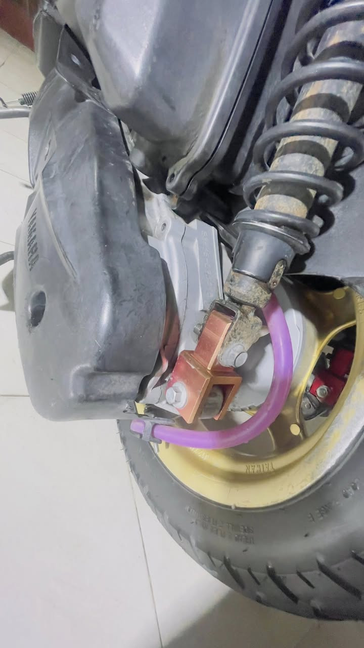 السلام عليكم سكنس جبلي للبيع كفالة عامة من كلشي مكينة برغي ما مفتوح بيهه شلعة معدل فول وين ما تريد افحص مكينة خرسة كاملة من كلشي لايت زينون اشاير عيون مكاني بصرة قبلة السعر 1400 وبيه مجال *********** فقط واتساب او اتصال
