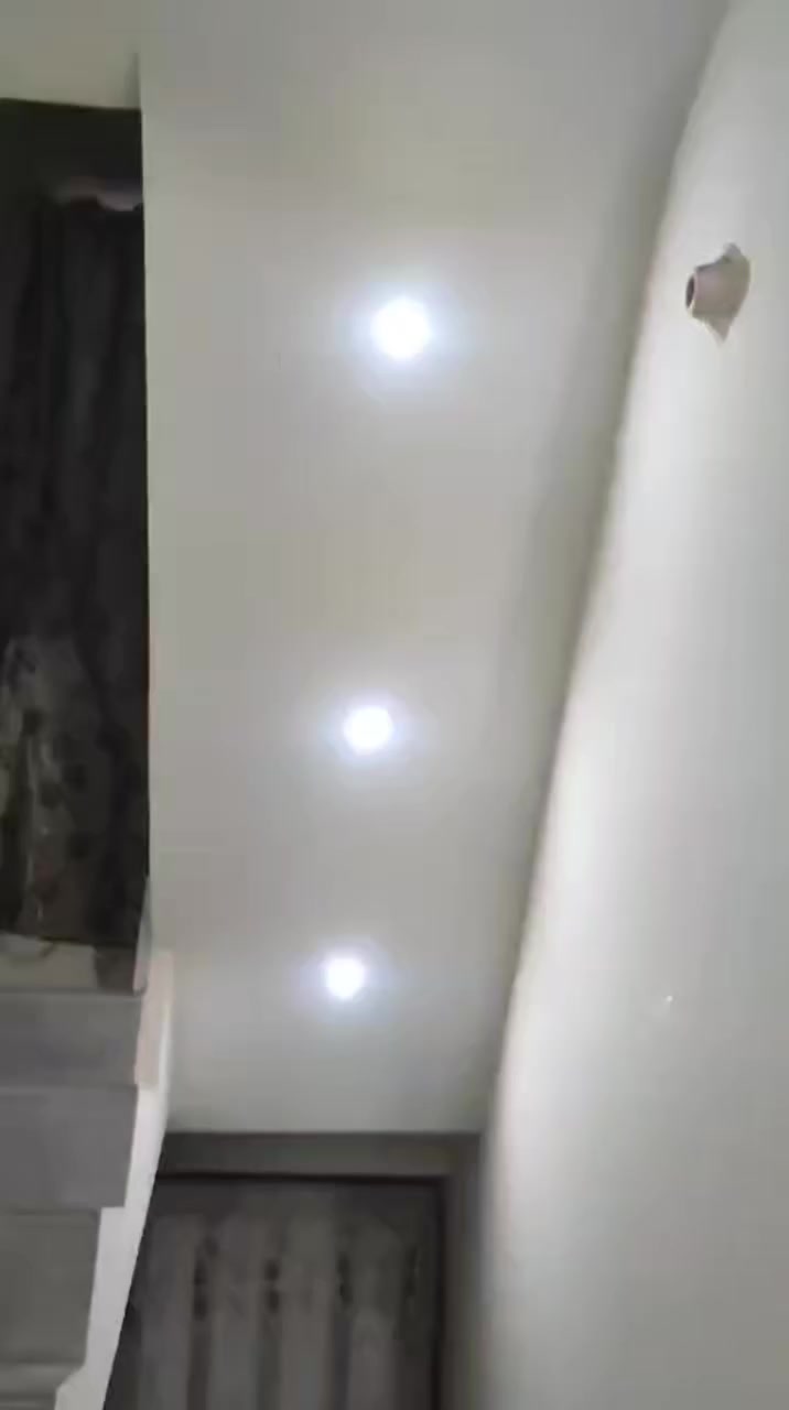 مشتنل للبيع ٣غرف كبار فول سيراميك بناء حديث المساحه ١٢٥م الفلوجه الشهداء قرب مدرسه الاعظميه السعر ١٠٥ بي مجال للتواصل *********** بي واتساب
