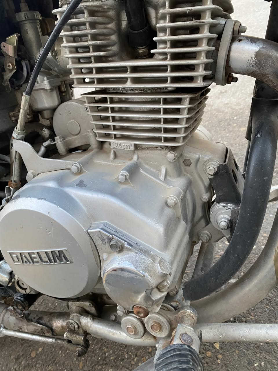 سلا عليكم ماطور دايلم للبيع سعر 500 وبي مجال للطيبين  رقم ***********
