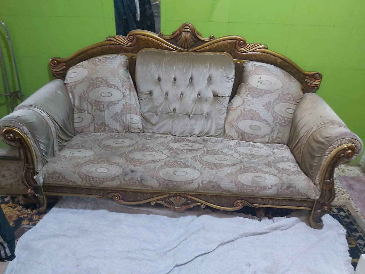 مكاني كربلاء حي السلام *********** تخم للبيع ١٨٥ وبي مجال قليل
