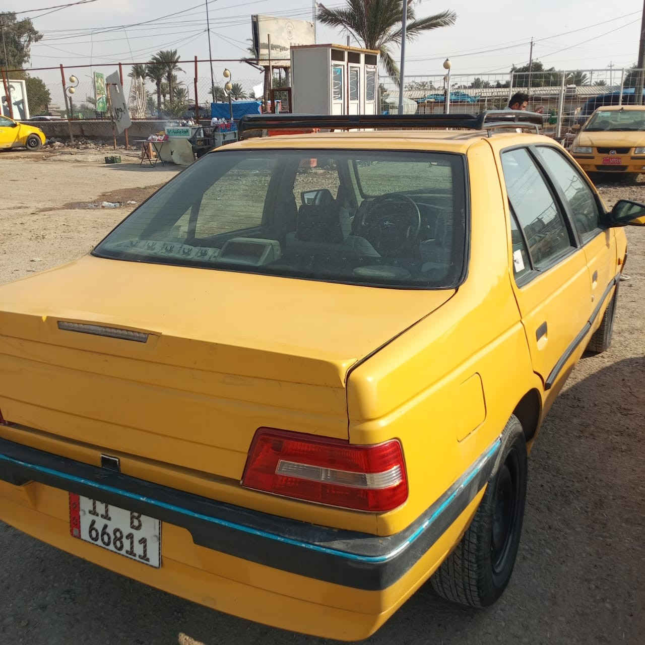 السلام وعليكم سياره للبيع رقم نكليزي مكينه وكير كورلا تتفه تبريد شغاله جاهزه من كلشي ضربتها جاملغ الايمن معمر ومصبوغ 

عنوان السياره مدينه الصدر قطاع 13

مكلف بنشر الاستفسار الإتصال على صاحب السياره 

***********
