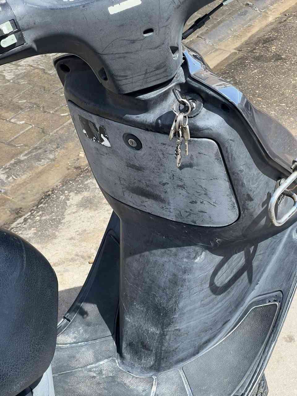 سلام عليكم دراجه فراشه مال حاويه شرطه الفحص مكينه مامفتوحه شلعه ومعدل خير من الله كرستال بلادي كامرات حساست نضافه ميه بل ميه من اكلك زيرو زيرو ختم واحد السعر 650وبيها مجال حك الجيه العنوان نجف الرقم ***********
