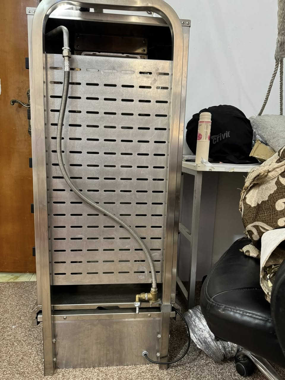 للبيع شواية شاورما عدد 2 استعمال قليل صناعة تركيا استيرادي سل ستيل 5 عيون حرارة عالية وصرف غاز قليل قاعدة سلايت شيش دوار ماطور ويه كل شواية قاعدة شد الحم وشيش إضافي مكاني كربلاء  ***********
