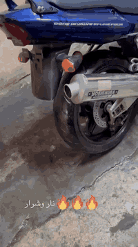 بطح سازوكي حجم 1200cc
موديل 2004 ماشي 74 الف
محرك وكير شرط ما مفتوحات جيب وياك الف فيتر 
شلعة ومعدل فووول سرعة260
شرط 1,2,3 تبطنش شلعتها ناااار
كابريترات معمره جدد باتري جديد طخم بلكات جديد
ما يعوزها ربع دراجة فول شغل واطلع
شادلها فيت بم صغير اقتصادي فول بالبابزين
وسعرها14 ورقة وبيها مجال للطيبين
وترهم مراوس مع مرقم
المكان موصل الايمن
*********** بي واتساب
