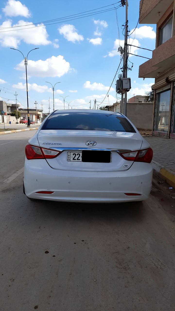 سلام عليكم سوناتا مضلع خليجي 2013 للبيع
مواصفات: مري شفط 
شفتات تبديل نمره للكير 
كير اوكتماتيك
6نمر كير 
قطعتين تبريد 
تبريد ثلج 
محرك مفتوح 
الباقي كفاله عامه 
السونار مرفق مع المنشور 
مكان السياره: واسط 
للاستفسار اكثر الاتصال على الاقارم التاليه: ***********
*********** غير موجود واتساب فقط رقم اتصال
