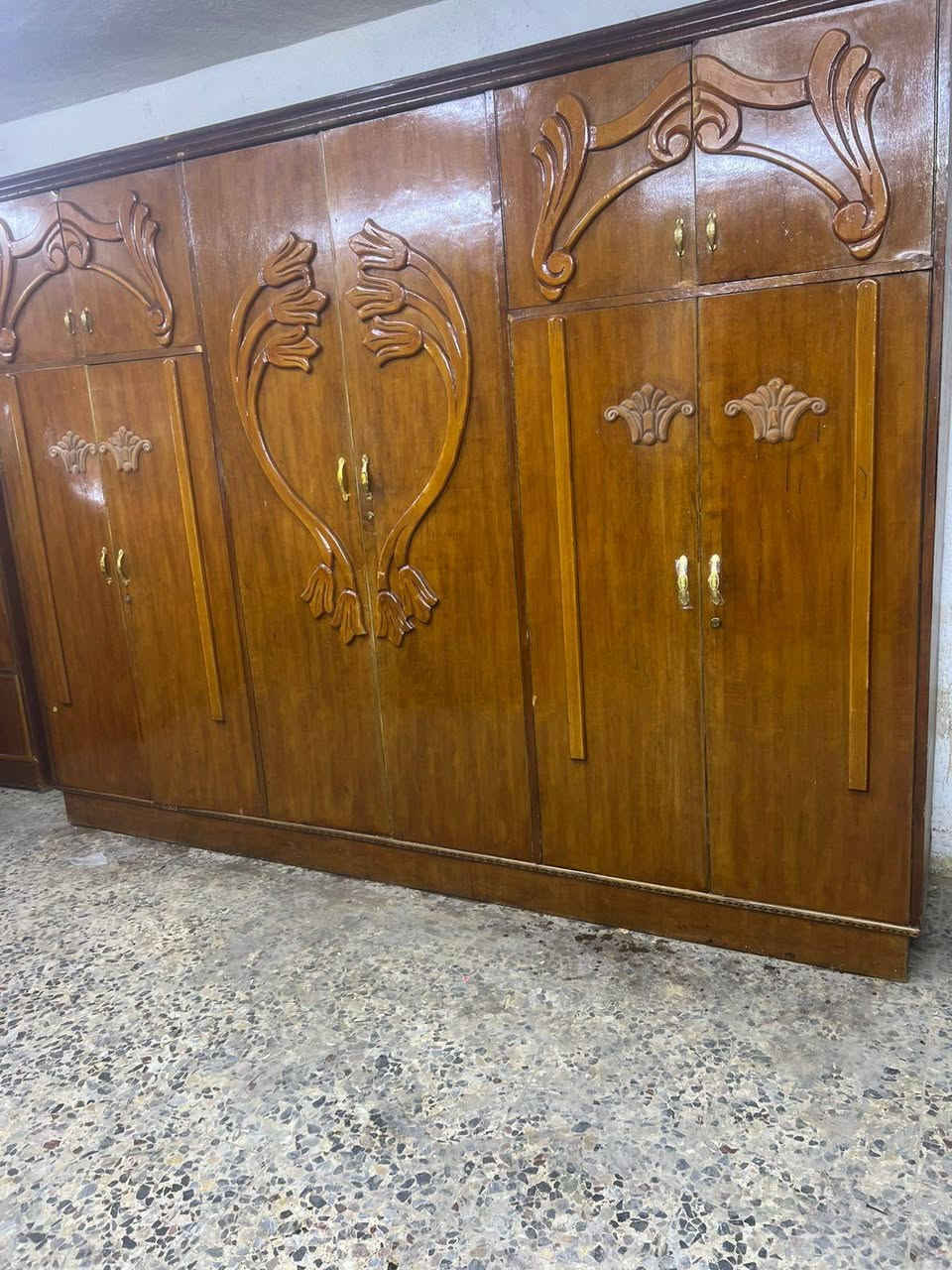 كلش مناسب مسخدم اكو توصيل متواجد وتساب اشتري كافت الخشاب صعدو المنشور ***********
