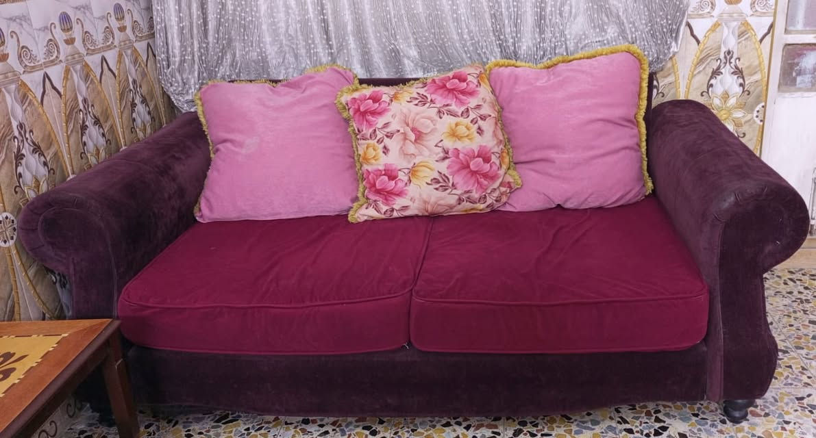 عندي قنفتين بسعر بسيط مستعجله على بيعتهن بسبب المكان30فقط


**إذا كنت صاحب هذا الإعلان وتريد حذفه لأي سبب، رجاءا أرسل رسالة إلى الدعم الفني**