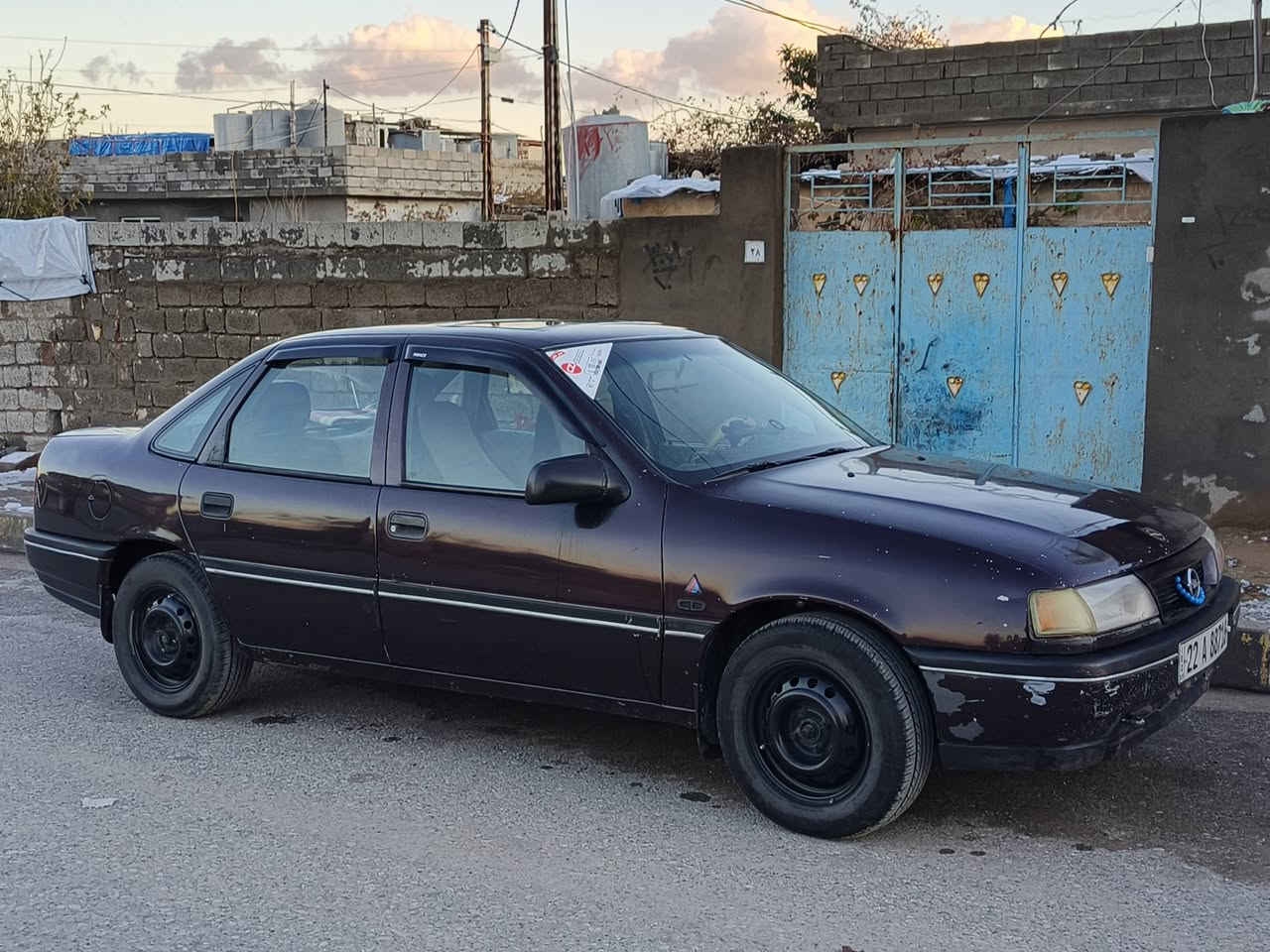 بوفروشتن 1991مه كينه 18وكيرعادي به شه رت ته حويل و غرامه به شه رت 
كارتي به نزيني ه‍ه يه مالي دوسته ٤٣ومجال ***********
