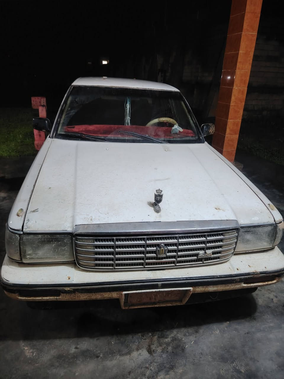 السلام عليكم سيدان للبيع كير ومحرك بطه المحرك بي تبخير الكير شادو جديد رقم صدامي شرط التحويل سياره نضيفه حيل السعر 30 وبيه مجال رقم الهاتف ***********
