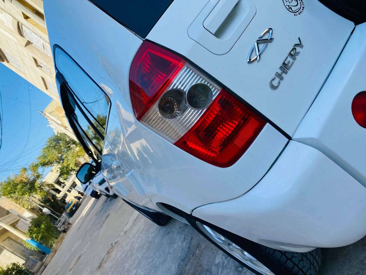 السلام عليكم تيكو موديل 2011 كير ميكانيكي المرغوب ومكينه 2000 بدون صبغ وبدون حادث وبدون جراد سياره جاهزه وجديده صدر امامي خلفي جديد دوشمه كشنات وارضيه وصندوك جلد شاشه اندرويد فتحه سقف تخم تاير جديد حته لسبير جديد هزه وسنويه ورقم جديد ومميز تبريد ثلج وتدفئه شغاله وسياره بلاديه مبيها اي نقص رايدها ب72 وبيها مجال للشراي مكاني بغداد الحريه *********** متوفر واتساب
