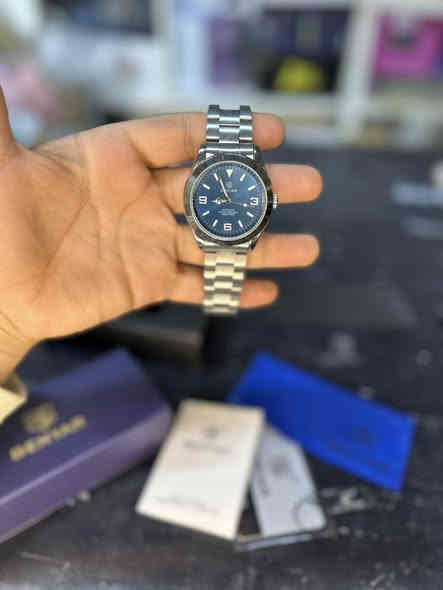 ساعه ماركه BENYAR ⌚️ 
ستل ستيل مختم
حركه ميكانيك مع تعقيده التاريخ 📆 
ضد الماء حتى 50 متر 
مينا بحري غامق 🌊 
اكتب سعرك بما يرضي الله ساعه ثقيله و ماركه كلش مرتبه 
متوفر توصيل كل العراق 🚚 
***********
