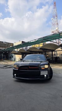 تشارجر ٢٠١٢ • وارد امريكي • كفالة عامة