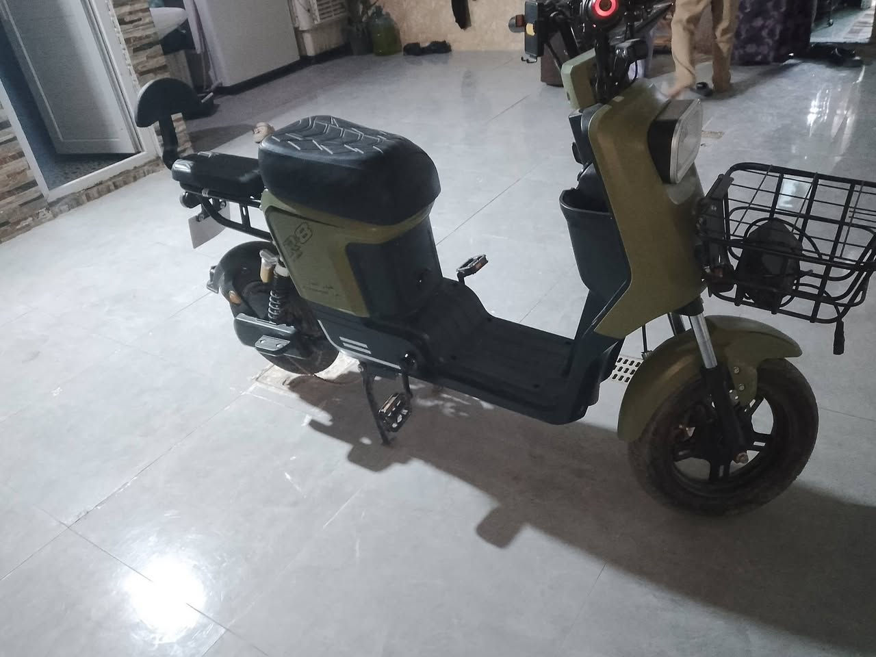 مستعجل
دراجه شحن ستخدام ٥ ايام الاربعينيه بسسس وضميتها جديده ب معنى الكلمه اي نقص ما بيها مكفوله وجديده سعرها ٥٠٠ مكاني كربلاء والله ماخذها  ب مليون ب قصط وممستخدمها ابدد جديده كلش ***********
