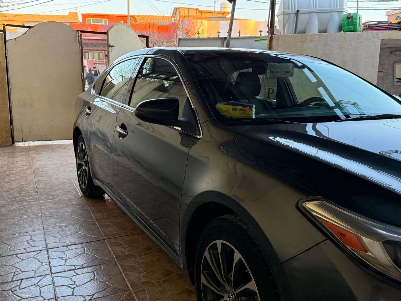 تيوتا افلون XLE 2016
بيع و مراوسة
كلين بدون صبخ بدون تعديل 
رقم سنوية جديد بشرط تحويل وكالة
ماشي 170 الف 
سيارة نضافة 100٪
مكان سيارة دهوك 
واتس اب 
☎️*********** أربيل, العراق
