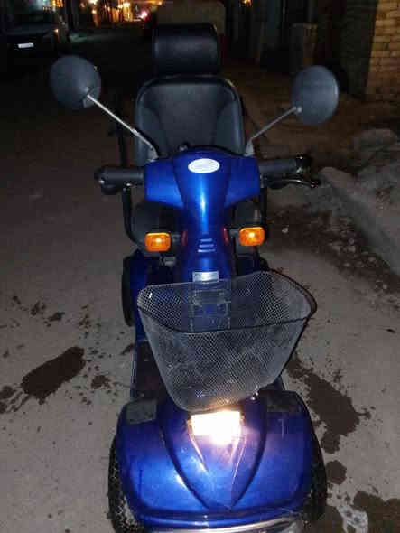 السلام عليكم عربانه معوقين جديده لوك بطارات كبار 60 امبير كولهه جديده استخدام قليل *********** مكاني بغداد سعر 500 بيهه مجال قليل
