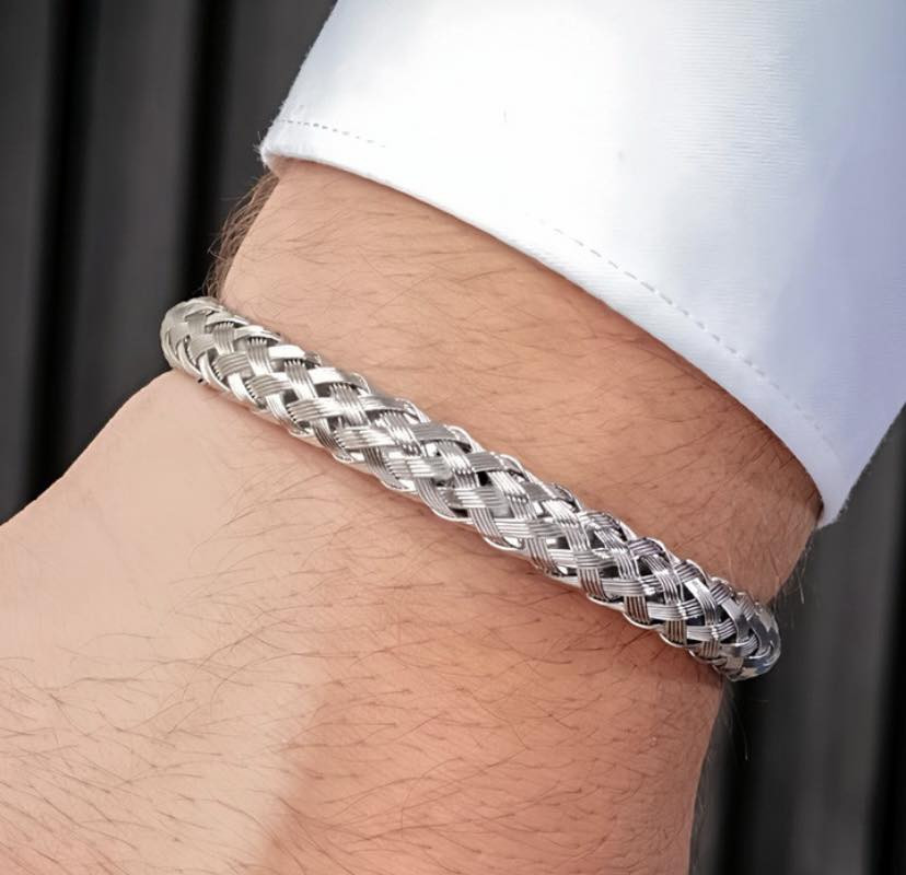 اكسوارات رجالي الماني اصلي


**إذا كنت صاحب هذا الإعلان وتريد حذفه لأي سبب، رجاءا أرسل رسالة إلى الدعم الفني**