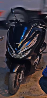 Pcx جيل الثالث بصمة  وارد كوري الدراجة جديدة بمعنى الكلمة مثل متشوفها ...