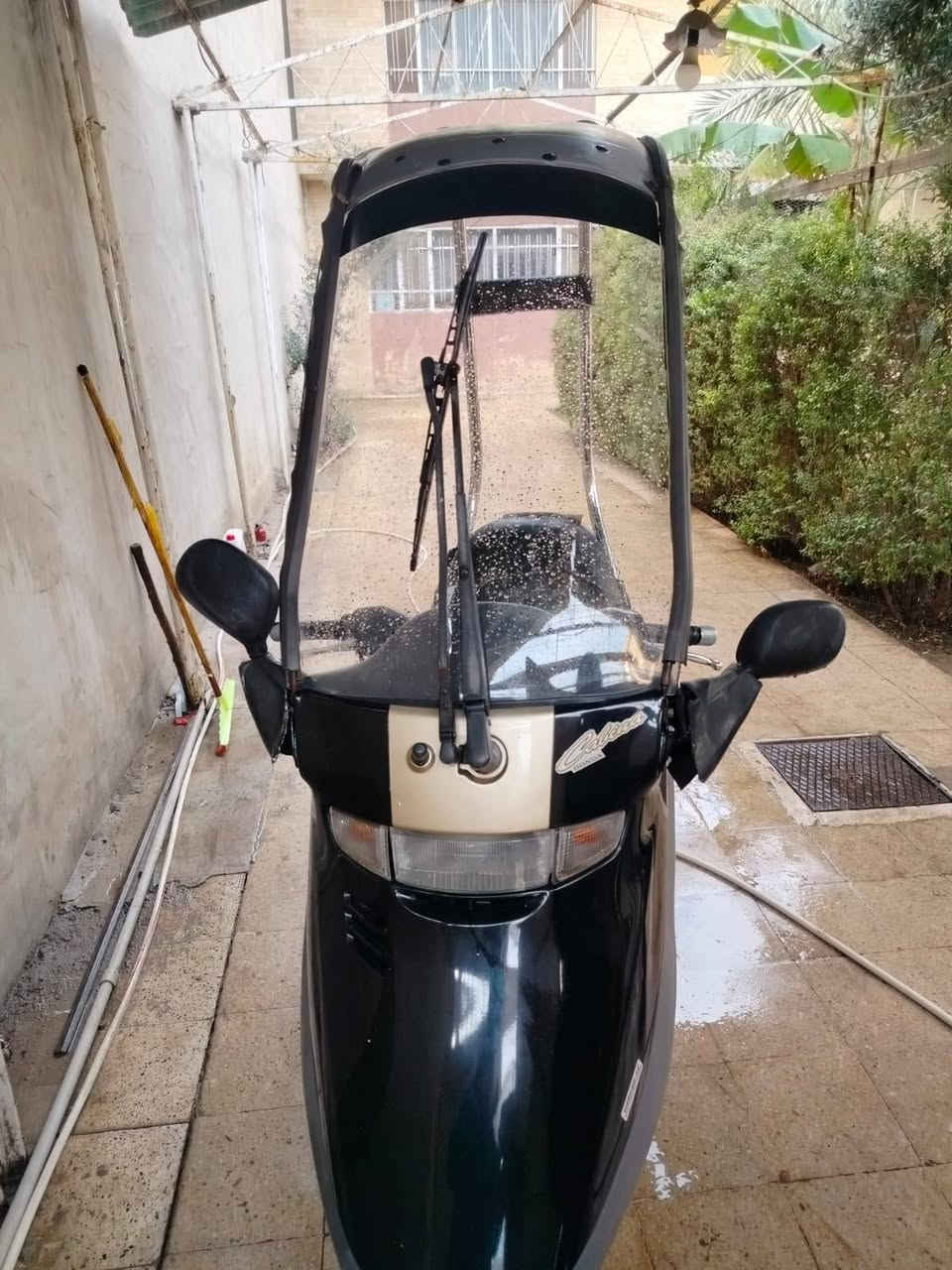 السعر 275وبي مجال***********
