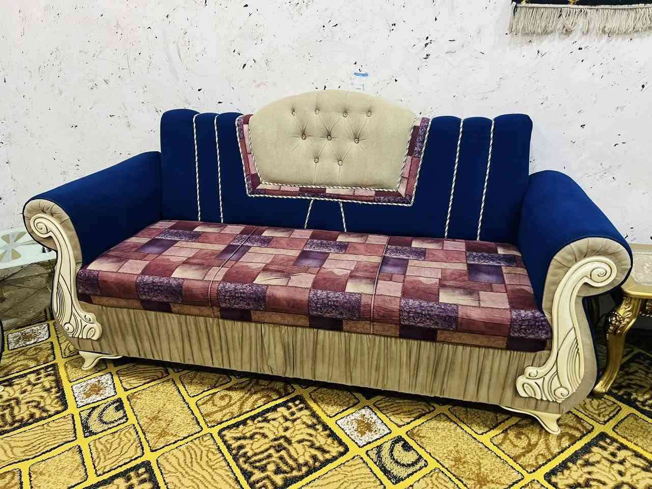 لمسة فخامة تغيّر شكل الصالة بالكامل 🤍
تصميم كلاسيك مميز بألوان راقية تجمع بين الهدوء والأناقة، مناسب لكل بيت يحب الذوق المرتب والراحة بنفس الوقت.

✔️ قماش ناعم ومريح
✔️ هيكل متين وجودة عالية
✔️ تصميم فخم يبرز جمال المكان
✔️ مناسب للضيوف والاستخدام اليومي

إذا تحبين صالة مرتبة وإطلالة راقية بدون تعب بالتنسيق، هذا التخم هو الاختيار المثالي 

  اشتريته بمليون اريده ب٥٠٠  الف هسه


**إذا كنت صاحب هذا الإعلان وتريد حذفه لأي سبب، رجاءا أرسل رسالة إلى الدعم الفني**