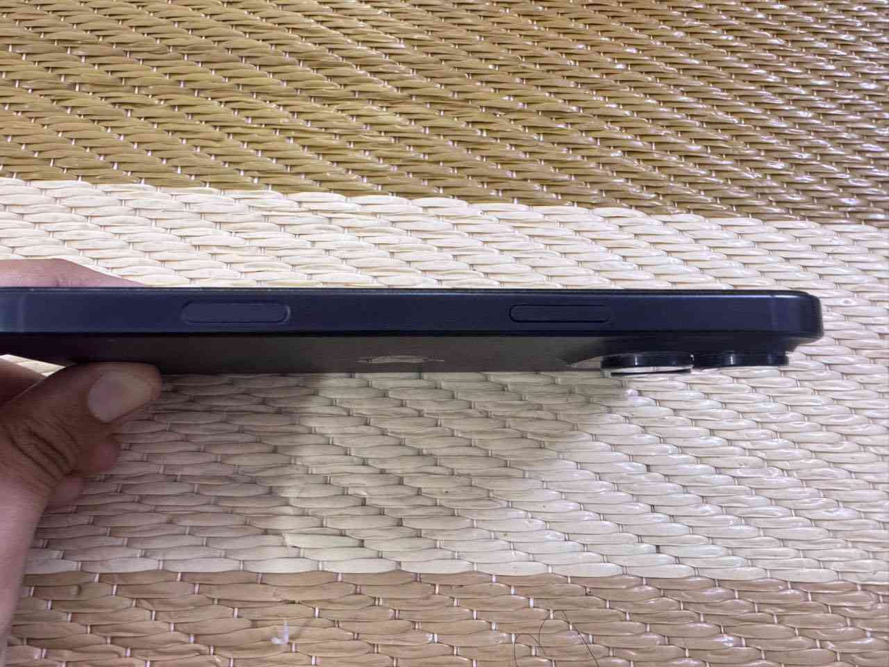 السلام عليكم 
ايفون ١٦ برو ماكس ذاكره ٢٥٦ بطاريه ٩٩
***********
