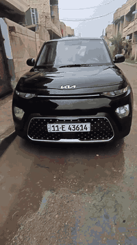 السلام عليكم للبيع كيا سول موديل 22 مكينه 2000دوش وارد امريكي رقم بغداد تحويل ثاني  يوم مواصفات سول معروفه ماشيه 60 ارباك سليم مكان سياره زعفرانيه للتواصل واتساب ***********
