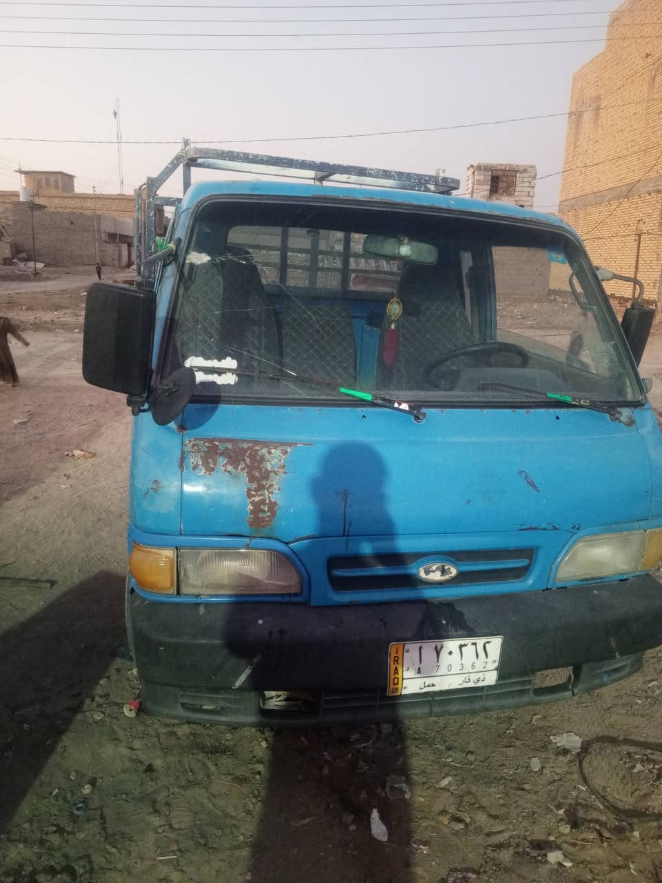 اسلام عليكم
كيا بنكو للبيع 2700موديل 95
سياره نضيفه وجاهزه
خاليه من عيب شرعي الرقم ذي قار 
الشاصي ورقم شاصي واضح
السعر 50عنواني الناصرية مركز
رقم الهاتف *********** بي واتساب 
تحويل ثاني يوم
