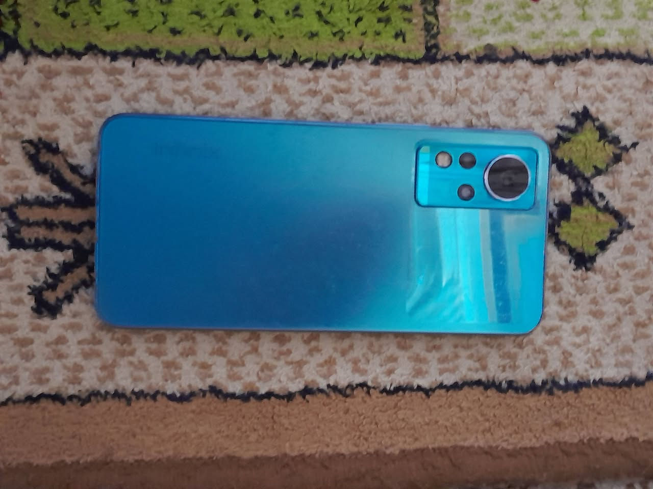 سلام عليكم جهاز للبيع انفنكس جهاز راقي ببجي 60 فريم ذاكره 512 جهاز يخبل السعر 325 وبي مجال قليل متواجد خاص او واتساب ***********
